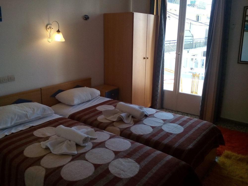 Sofia Rooms Loutra Edipsou  Esterno foto