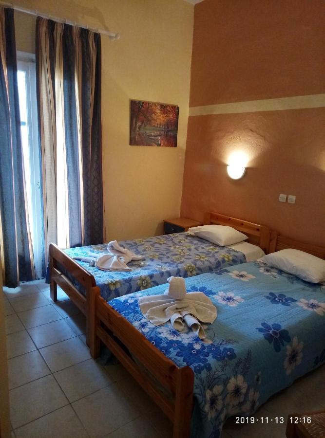 Sofia Rooms Loutra Edipsou  Esterno foto