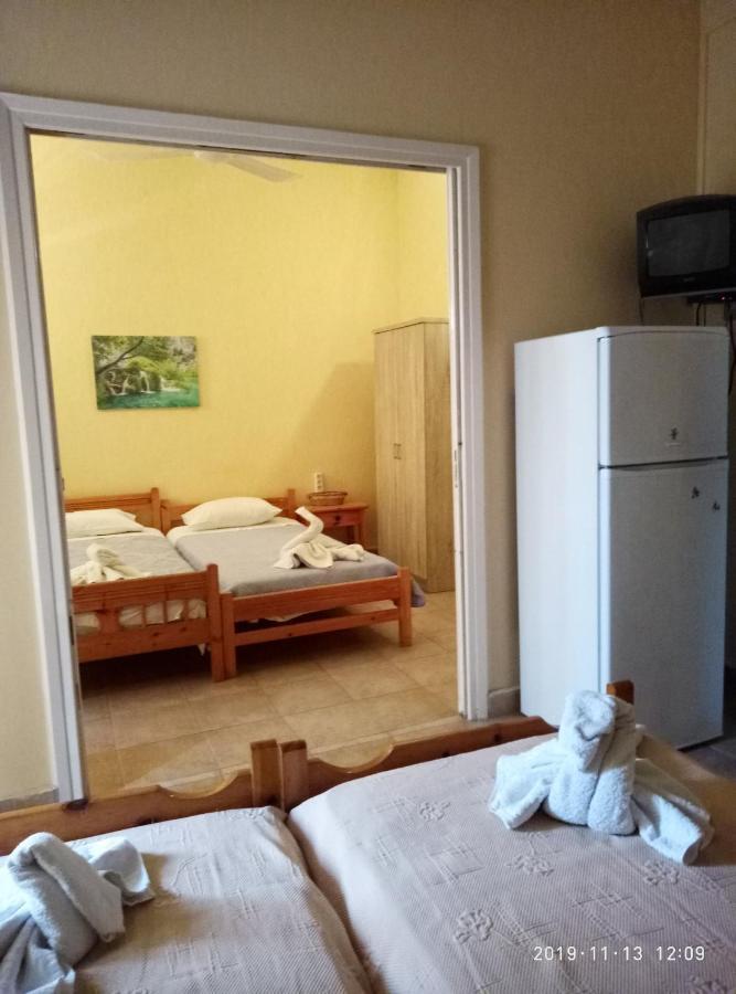 Sofia Rooms Loutra Edipsou  Esterno foto
